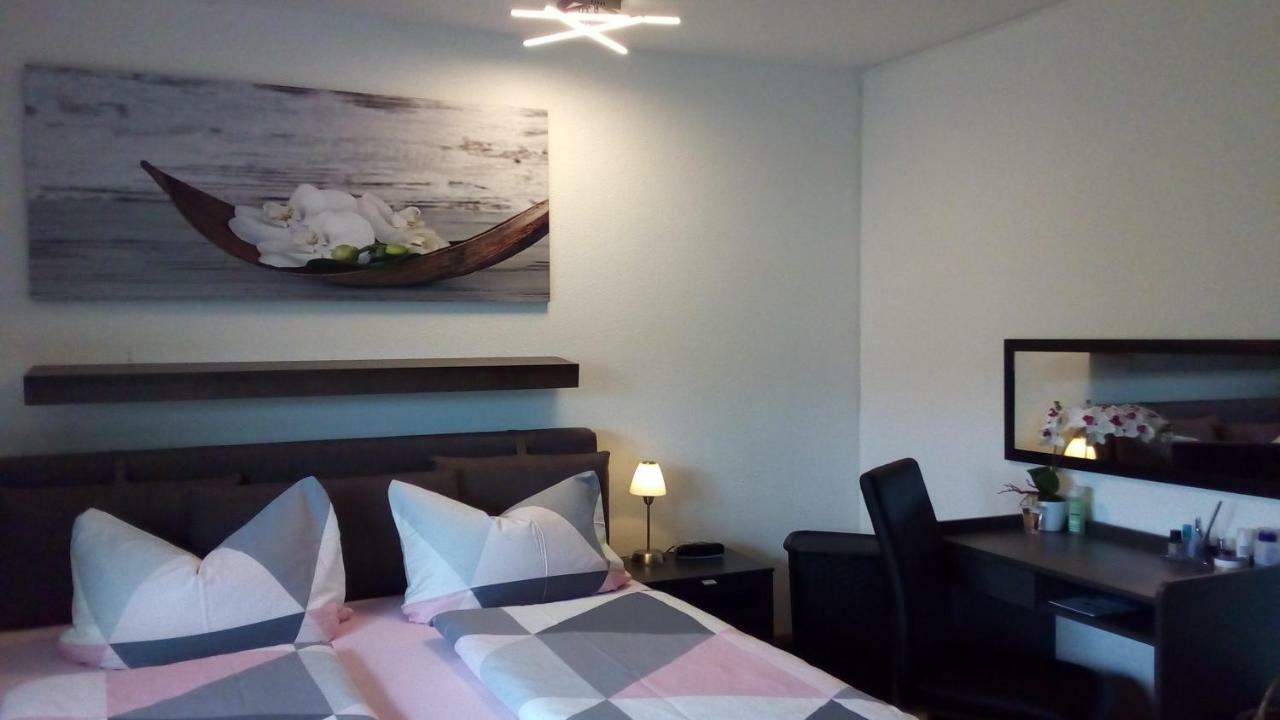 2 Raum Ferienwohnung Sonnenschein سانكت انجلمار المظهر الخارجي الصورة